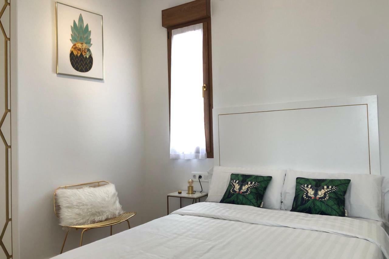 Suites Casa Luben Леон Екстериор снимка
